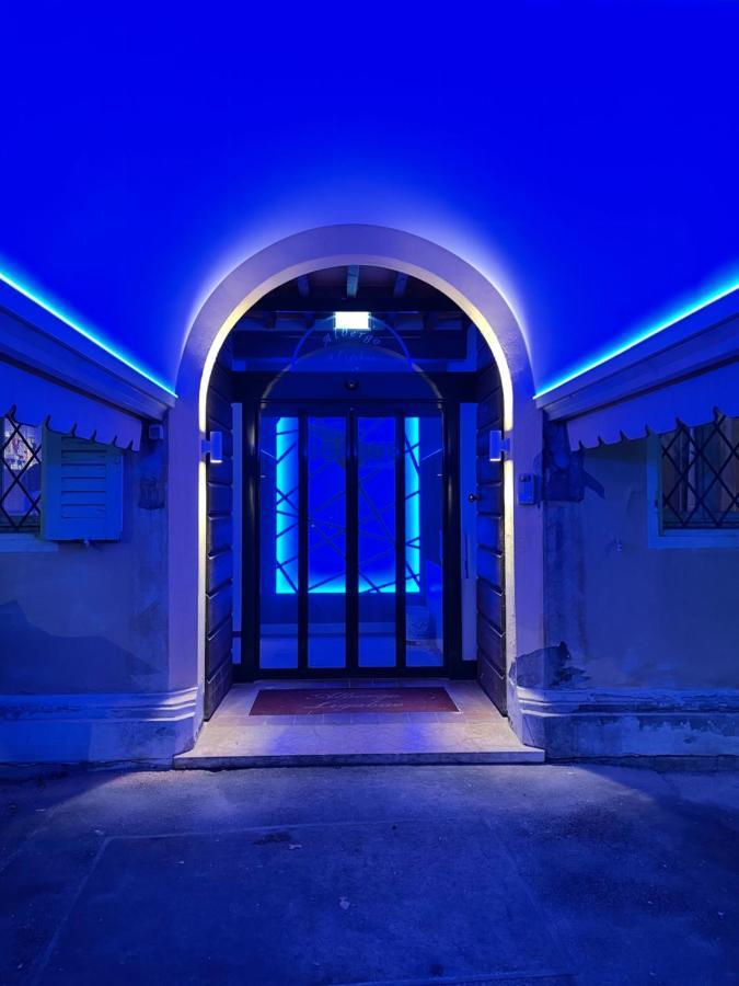 Albergo Ligabue 구아스탈라 외부 사진